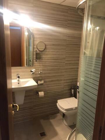 Фотографии Отель Hotel Bulevard Prestige г. Слатина (Румыния) №3 Фото Отель Hotel Bulevard Prestige г. Слатина 3